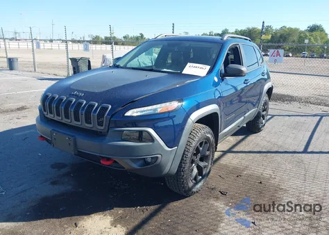 2018 Jeep Cherokee Trailhawk 4X4 from USA, damaged, VIN 1C4PJMBB0JD548009